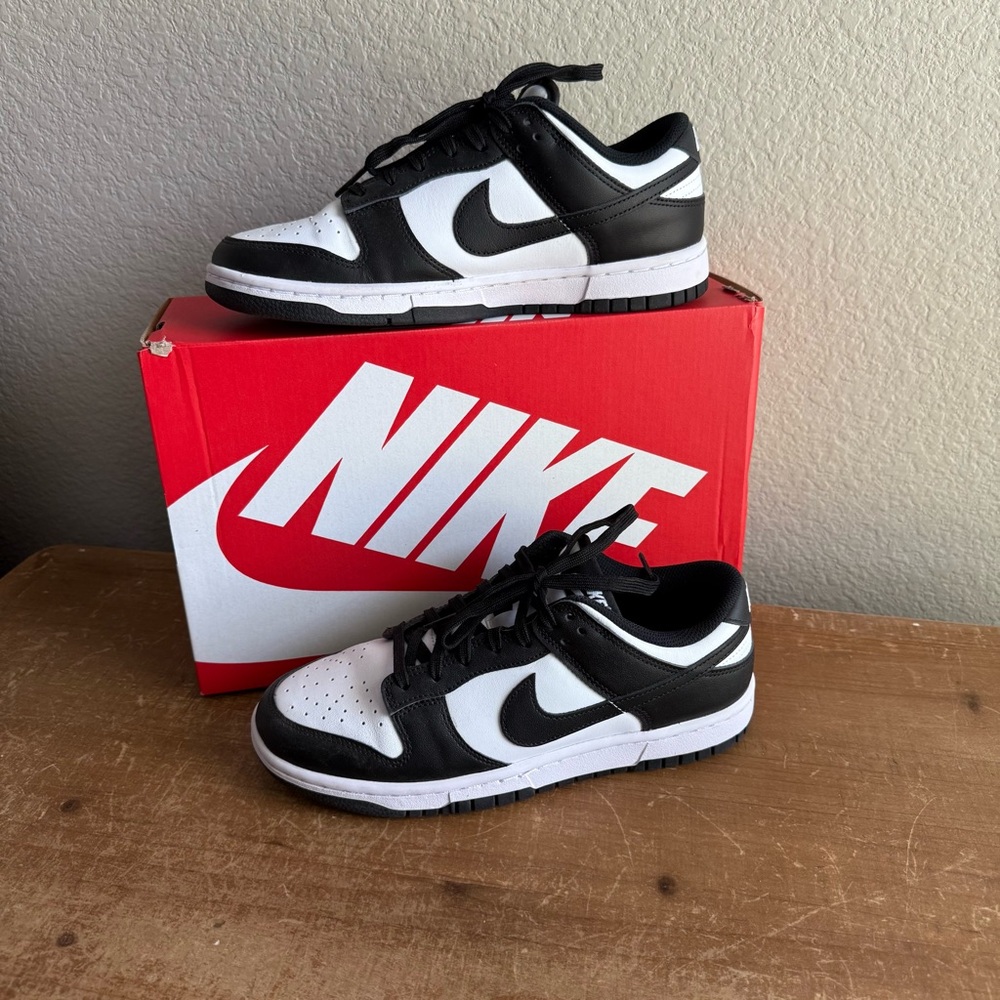 Nike Black and White “Panda” Dunk Low Sneakers Size 8.5 (Women’s)
